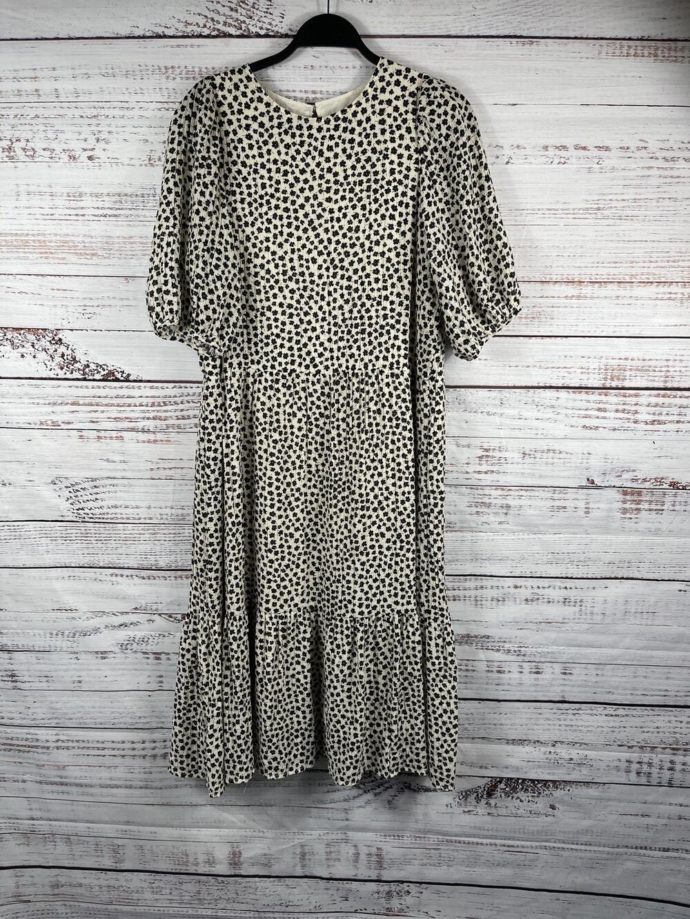 H&M Dress Women's SZ Small White Floral Tiered Swing Midi Puff Sleeve Ruffle Hem